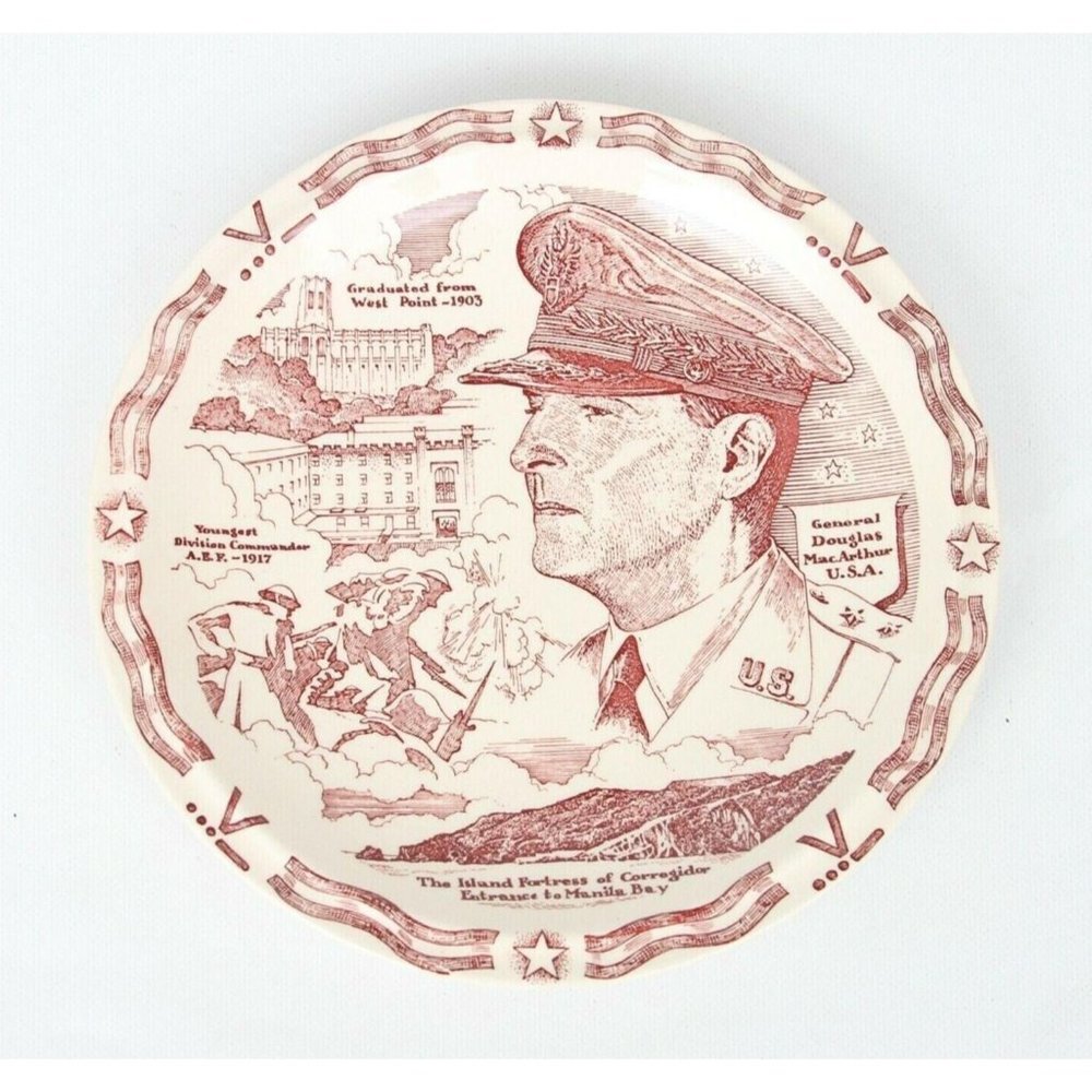 Vernon Kilns General Douglas McArthur Commemorative 10.5" Collectors Plate
